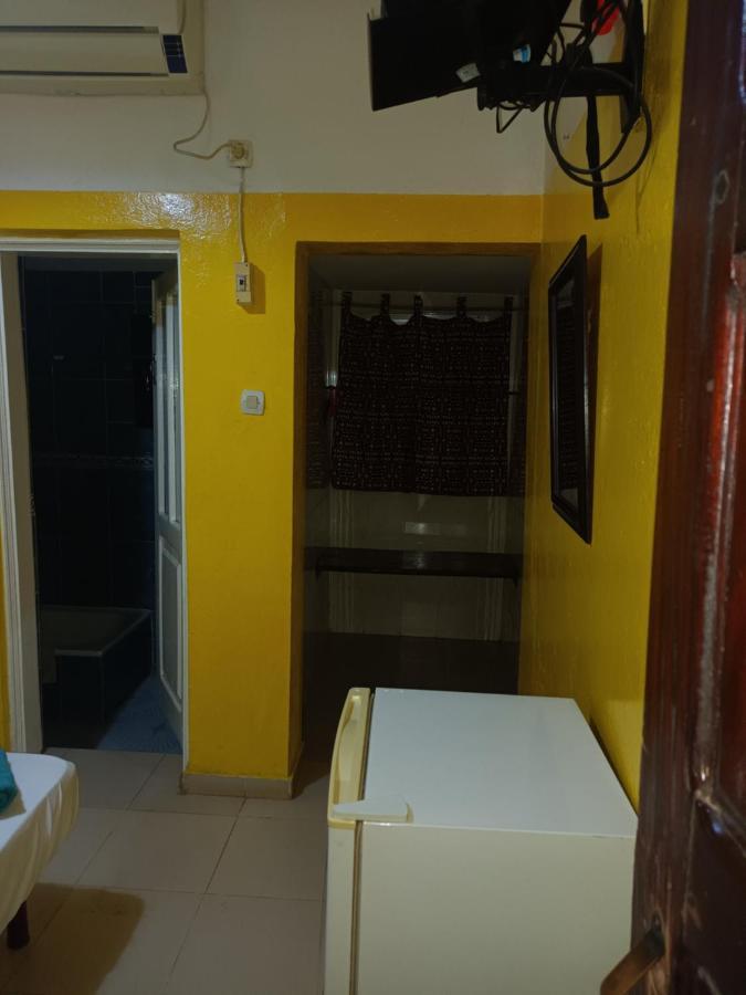Hotel Badinca Alojamento Low Cost In Bissau Avenida Francisco Mendes Eksteriør billede