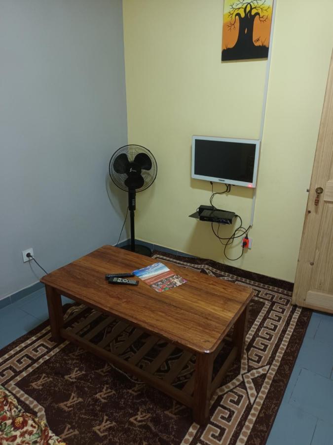 Hotel Badinca Alojamento Low Cost In Bissau Avenida Francisco Mendes Eksteriør billede