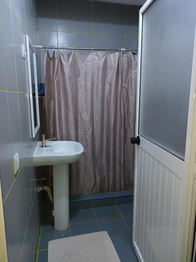 Hotel Badinca Alojamento Low Cost In Bissau Avenida Francisco Mendes Eksteriør billede