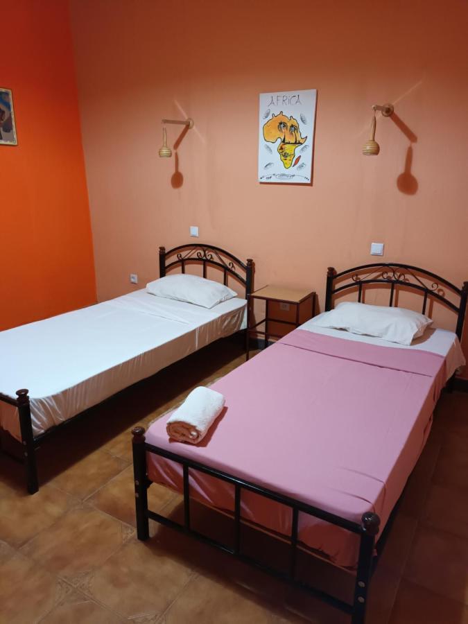 Hotel Badinca Alojamento Low Cost In Bissau Avenida Francisco Mendes Eksteriør billede